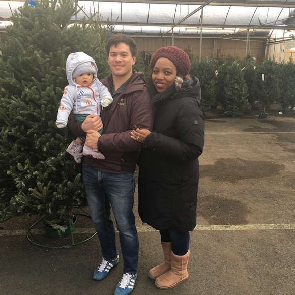 Meet your posher, Monique - Picture 2 of 3